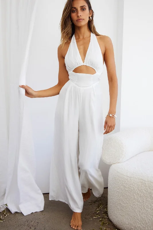 Women's Seasonal Clothing Chic Style Discounts Guest List Halterneck Open Back Jumpsuit White