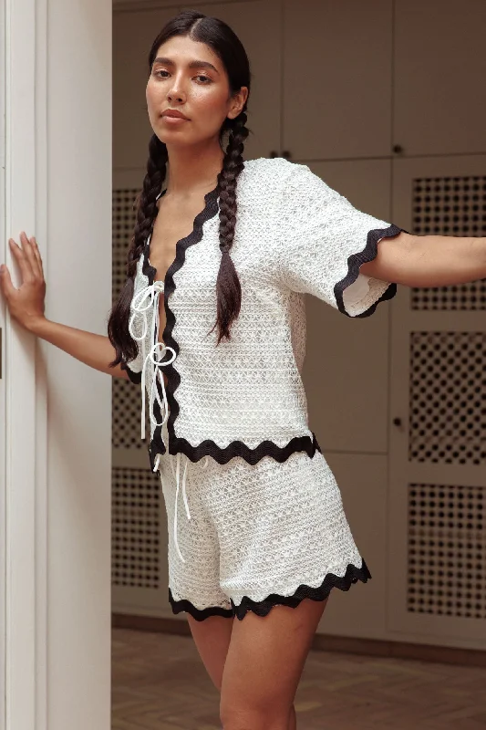 Women's Casual Apparel For Weekends Day-To-Night Styles Breakaway Tie Front Shirt Crochet White