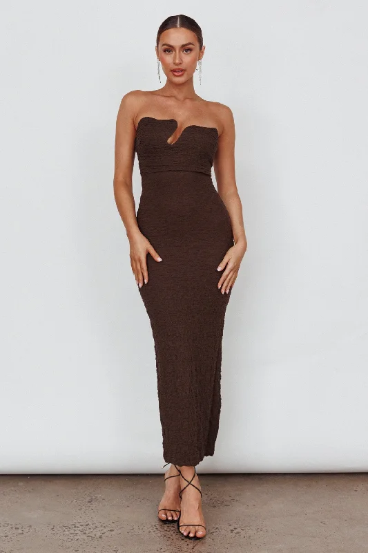 Women's Work Outfit For The Office High-End Style Discounts Horizon Strapless Textured Midi Dress Chocolate