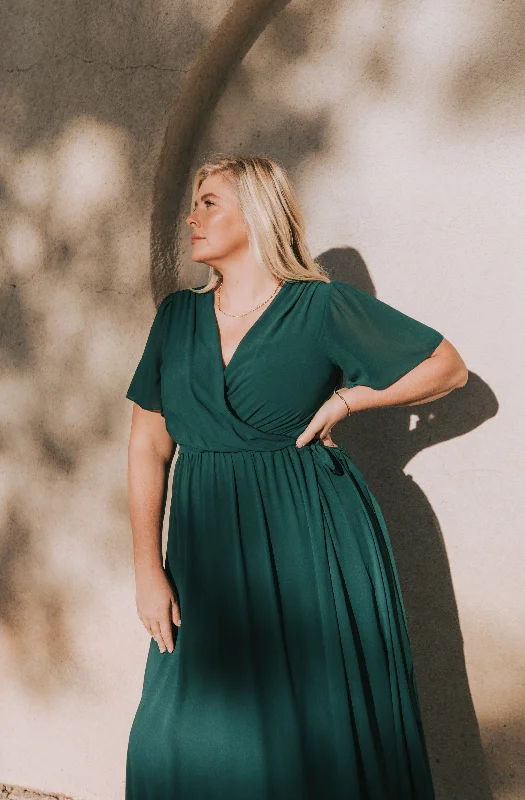 Sustainable Fashion Clothing For Women Classic Modern Offers PLUS SIZE - Staying Here Dress - 2 Colors!