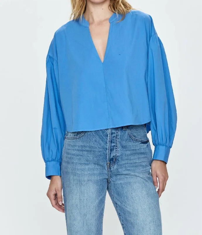 Avant-Garde Style Promotions Lou Top In Blue Belle