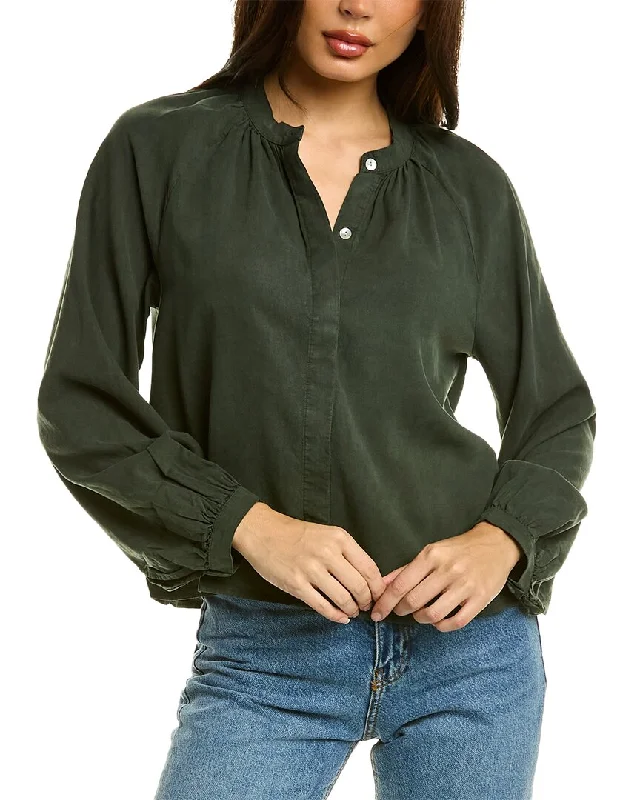 Must Haves Bella Dahl Shirred Raglan Shirt