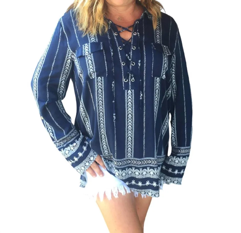 Flirty Fashion Discounts Justine Laced Top In Navy