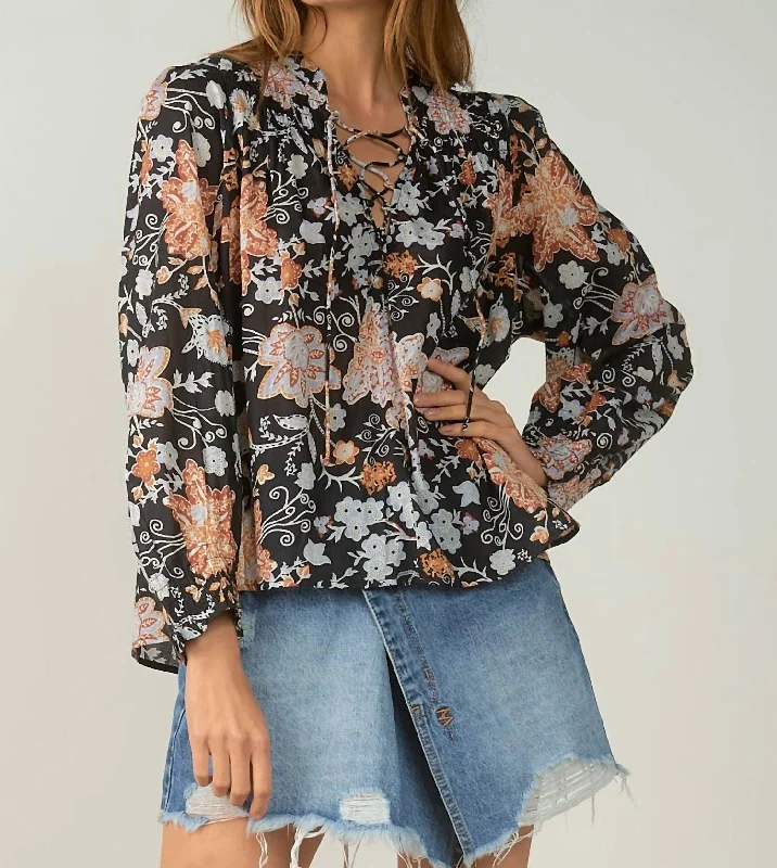 Hot Brand Discounts Top L/s Laceup Front In Black Botanical