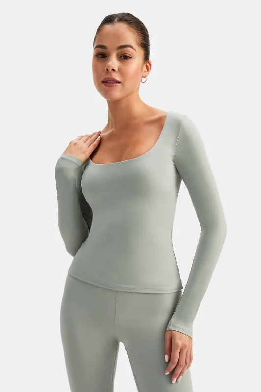 Women's Luxury Attire Luxury Fashion DAYFLEX BUILT-IN SUPPORT SCOOP NECK LONG SLEEVE TOP - SOFT SAGE